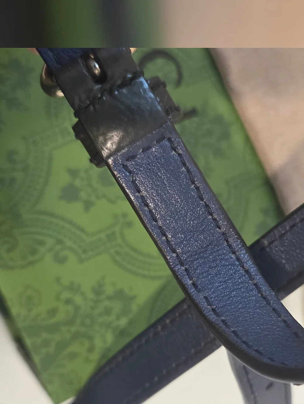Gucci Soho Disco Patent Leather Crossbody Bag